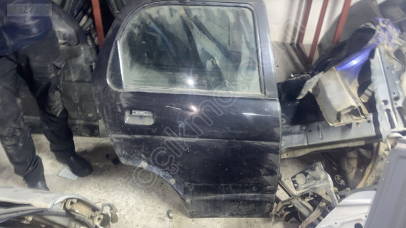Daihatsu Terios Sağ arka kapı