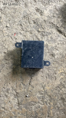 Mazda b2500 kontrol modülü