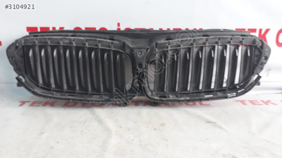 BMW G30-G11 RADYATÖR PANELİ 187156-10