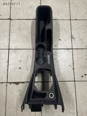 COURİER ORTA KONSOL ORJİNALL ÇIKMAA PARÇAA