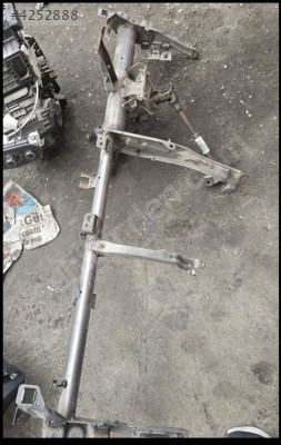 DACİA SANDERO GÖGÜS DEMİRİ