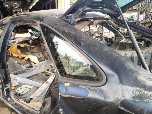 RENAULT LAGUNA 1 ARKA KELEBEK CAMI