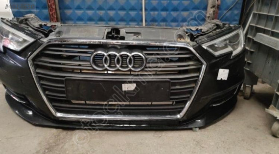 Audi A3 2015 Model Çıkma Ön Tampon - Dolu