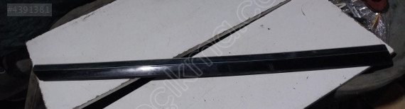 3G0854939 orj hatasız vw passat b8 sol ön kapı bandı