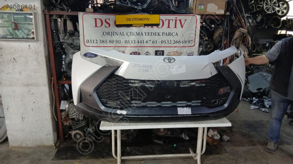 2023-2025 TOYOTA C-HR ÖN TAMPON