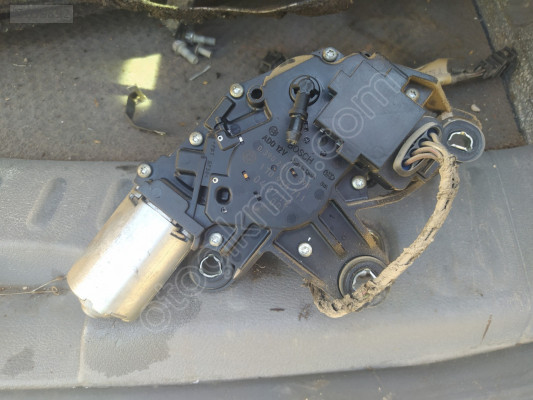 ÇIKMA VW CADDY ARKA SİLECEK MOTORU 1T0955711