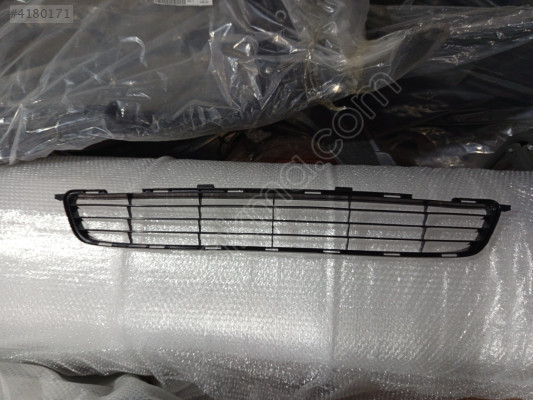 Toyota Corolla 2008 ön tampon ızgarası