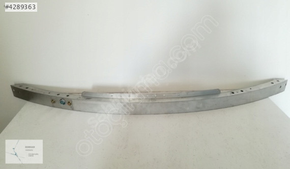 MERCEDES C SERİ W204 TAMPON DEMİRİ