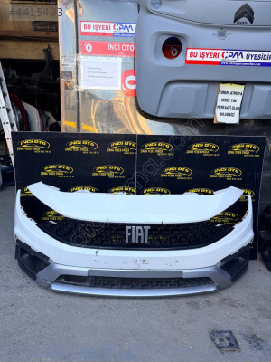 2024 Fıat Egea Cross Ön Tampon Cıkma Orjinal