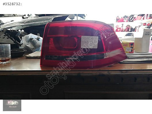 Volkswagen Passat 2014 model sağ arka stop orjinal çıkma