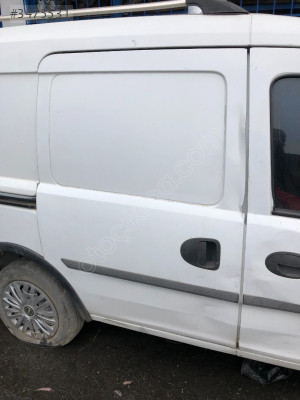 Opel Combo 1.7 TDI 2001-2005 Çıkma Sağ Sürğülü Kapı