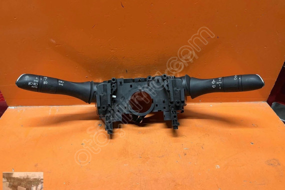 RENAULT MEGANE 4 TALİSMAN SİNYAL KOLU ORJİNAL SIFIR 25567