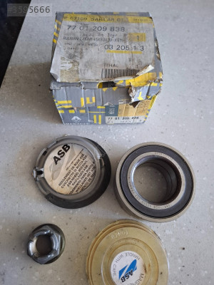 Clio 4 laguna 2 ön aks rulman 7701309838