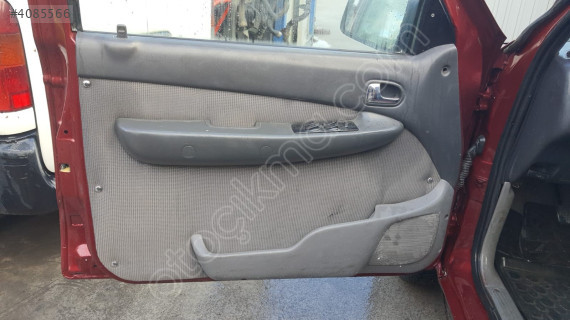 ford ranger 2002 sol ön kapı döşemesi (son fiyat)