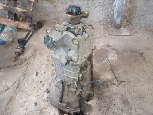 FORD TRANSİT V184 6 İLERİ ŞANZIMAN YERDEN VİTES