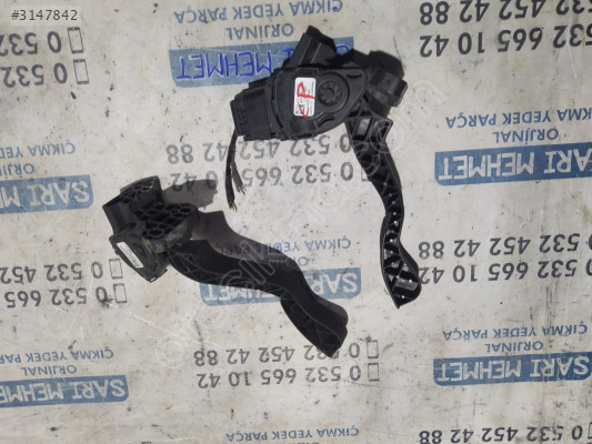 ÇIKMA FORD CONNECT GAZ PEDALI