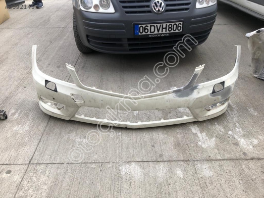 MERCEDES C SERİ W204 AMG MAKYAJLI ÖN TAMPON