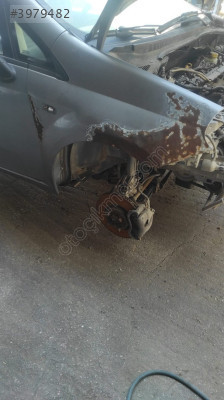 FİST PUNTO SAĞ ÖN ÇAMURLUK