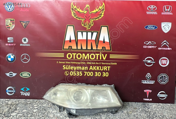 Reno Megane 2 Modeli İçin Sağ Ön Far Parçası