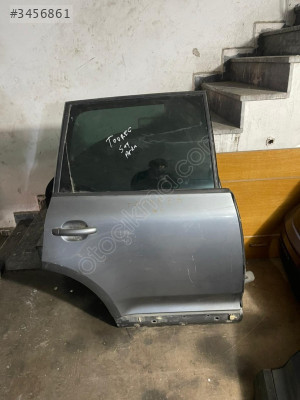 VOLKSWAGEN TOUREG SAG ARKA KAPI GÜÇMANLAR
