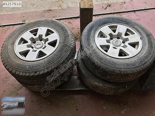OTO CEMDEN ÇIKMA FORD RANGER JANT TAKIMI 225/70/15C
