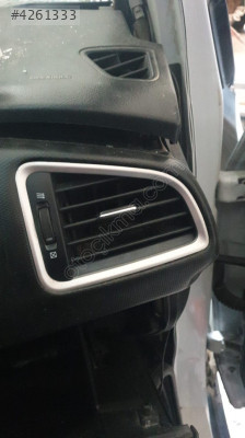 SUZUKİ SX4 S CROSS SAĞ HAVALANDIRMA IZGARASI