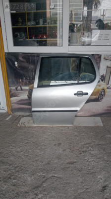 2001 polo sol arka kapı çıkma