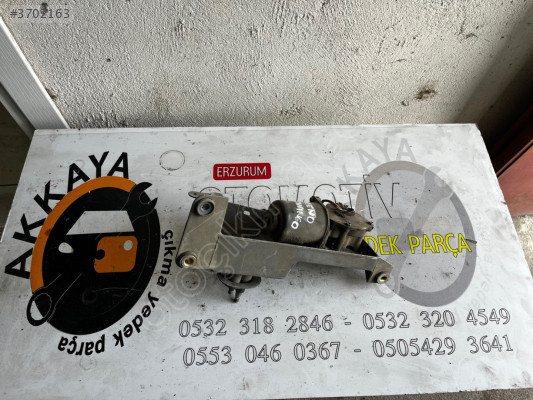Renault Twingo ön Silecek Motoru Orjinal Çıkma