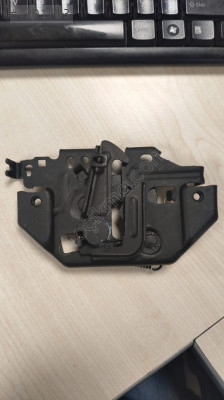 FORD ECOSPORT ORIJINAL KAPUT KİLİDİ