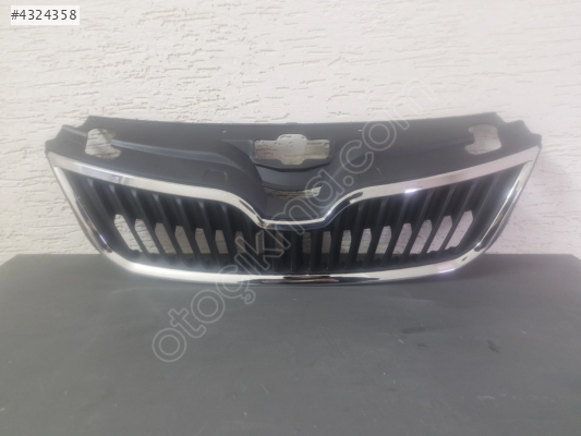 SKODA RAPİD ÖN PANJUR NİKELAJLI SIFIR 2013-2018