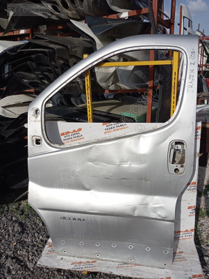 Renault trafic çıkma sol ön kapı 2005-2013 model