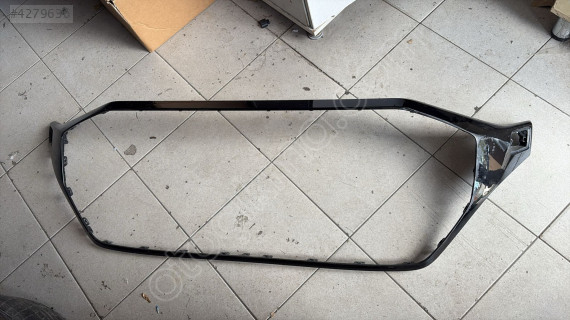 AUDİ Q8 PANJUR MASKESİ 4M8807725C ÇAĞRI OTO MASLAK