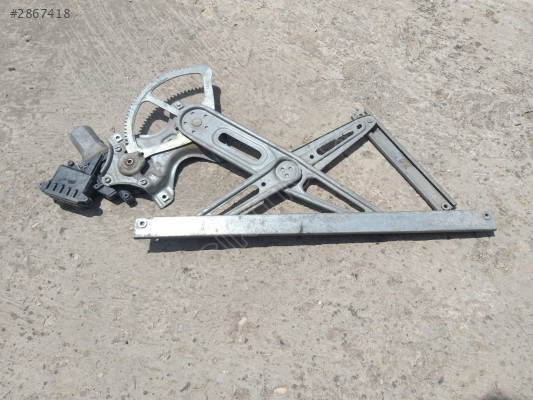 Toyota Corolla Sağ Ön Cam Krikosu 2007 - 2012 Çıkma