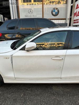 BMW E87 1 SERİSİ SOL ÖN KAPI