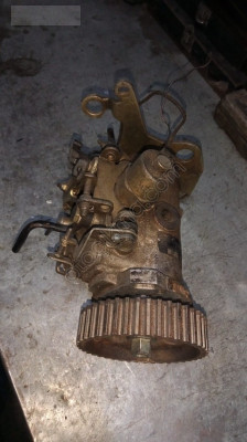 Pejo partner 1.9 eski tip Lucas mazot pompasi