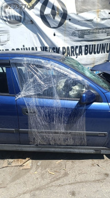 OPEL ASTRA SAĞ ÖN KAPI DOLU VE HATASIZ ORJİNAL ÇIKMA