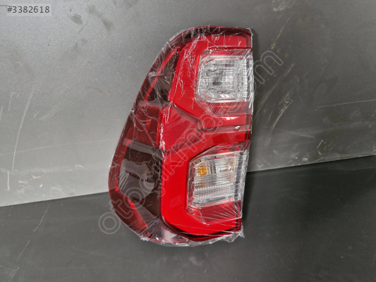 TOYOTA HİLUX SOL ARKA STOP DUYLU LEDLİ SIFIR 2021 2022 2023