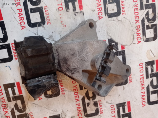 RENAULT CLIO 4 0.9 MOTOR KULAĞI 112844547R