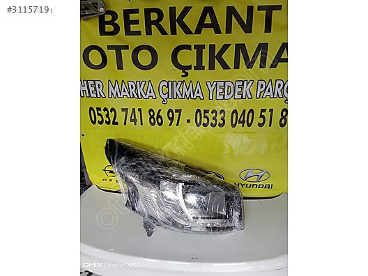 Renault tracik 3 sağ far orijinal