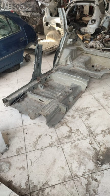 Peugeot 207 Sağ Sol Arka Çamurluk Marşpiyel Tek Kapı (06-12)