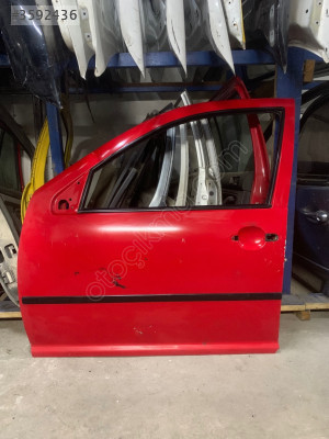 WOLKSVAGEN GOLF 4 SOL ÖN KAPI HATASIZ BOŞ