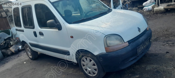 Renault Kangoo ön çamurluk