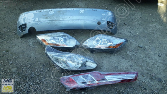 FORD CMAX SAĞ FAR MERCEKSİZ ÇIKMA ORİJİNAL 2010-14