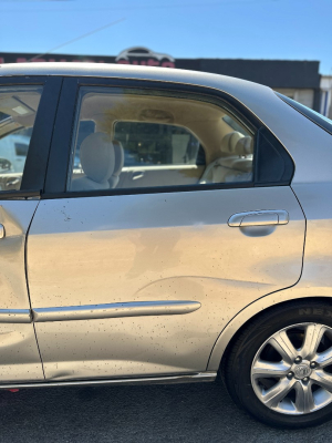 HONDA CİTY SOL ARKA KAPI ( BEJ - DOLU )