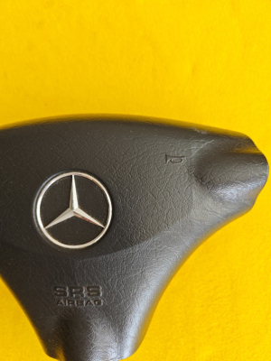 Mercedes-Benz A W168 Direksiyon hava yastığı modülü 16846002