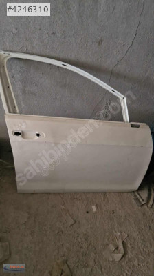 VW GOLF 7 SAĞ ÖN KAPI BEYAZ HATASIZ SÖKME