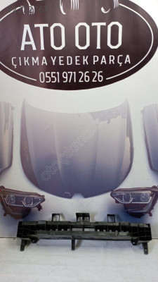RENAULT MEGANE 4 ARKA TAMPON PLASTİĞİ ÇIKMA