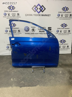 SKODA RAPİD 2012 SAĞ  ÖN KAPI  ÇIKMA ORJİNAL ÇITIR HASARLI