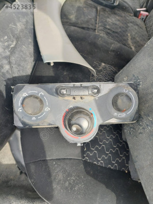 RENAULT KANGO KLİMA KONTROL PANELİ ÇIKMA