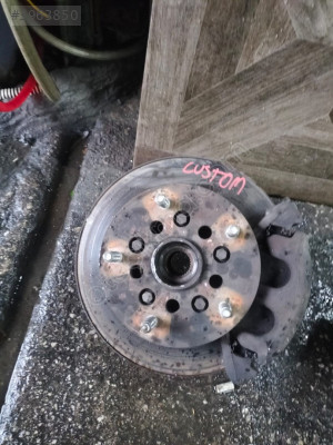 FORD CUSTOM 2019 2.0 SAĞ SOL TAŞIYICI-KALİPER ÜÇEL OTO ÇIKMA BURS